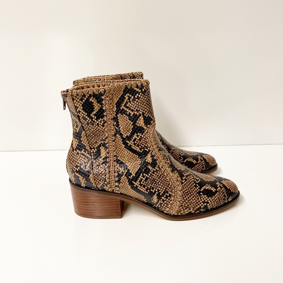 Chelsea and Violet Snake Print Boots Size 8.5 - Picture 3 of 10